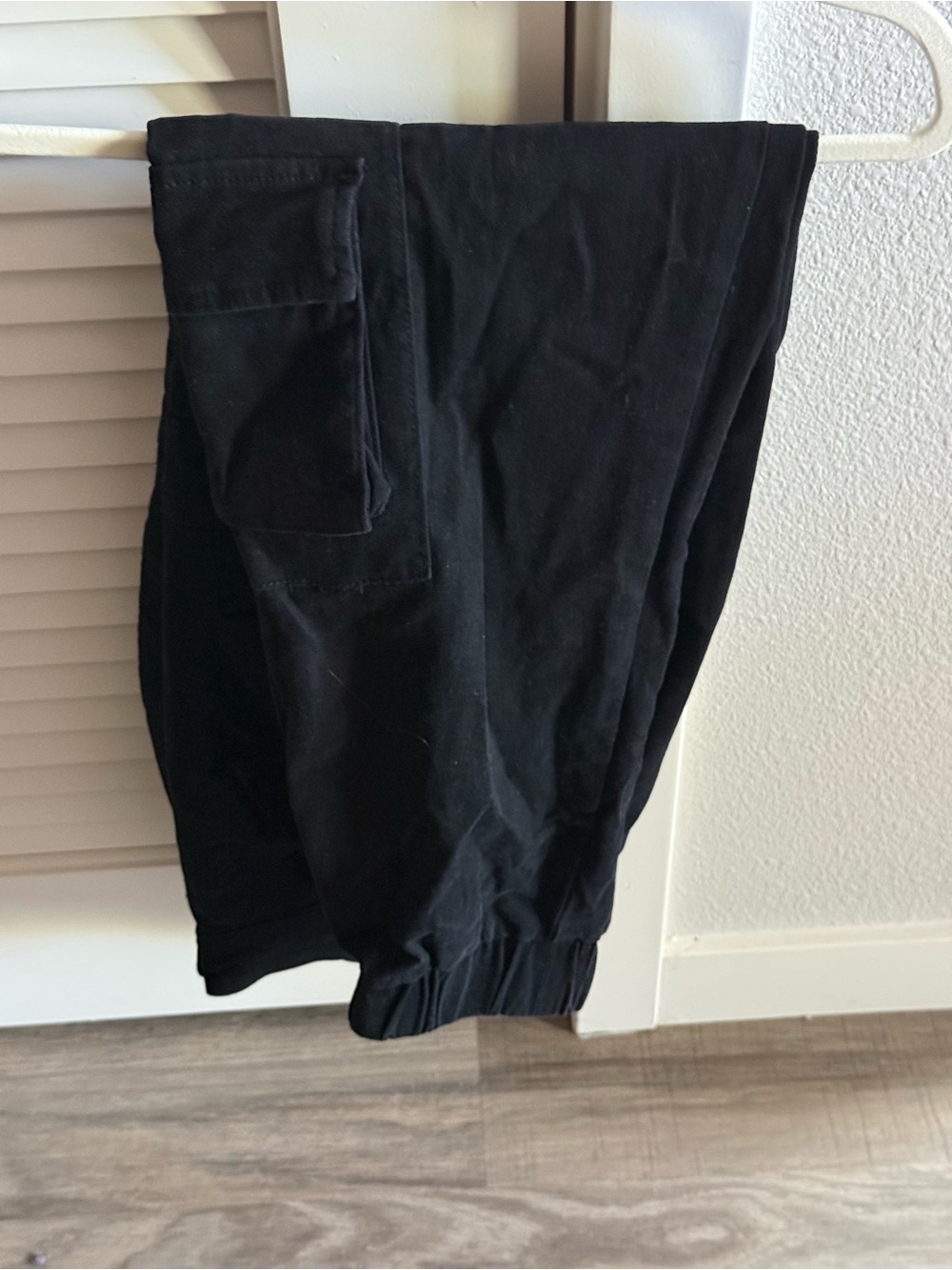 Fashion Nova Black Cargo Jogger Pants for Women